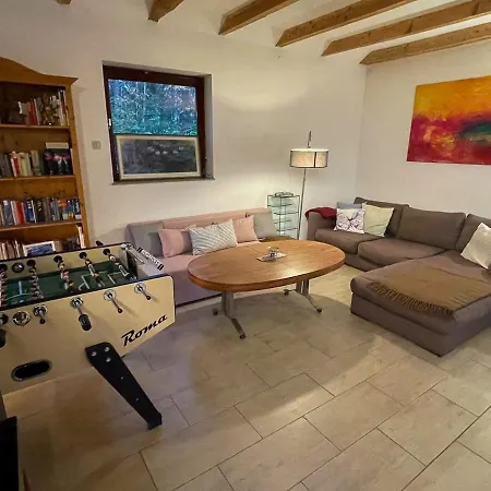 펜션 Design Loft In A Secluded Natural Retreat *
